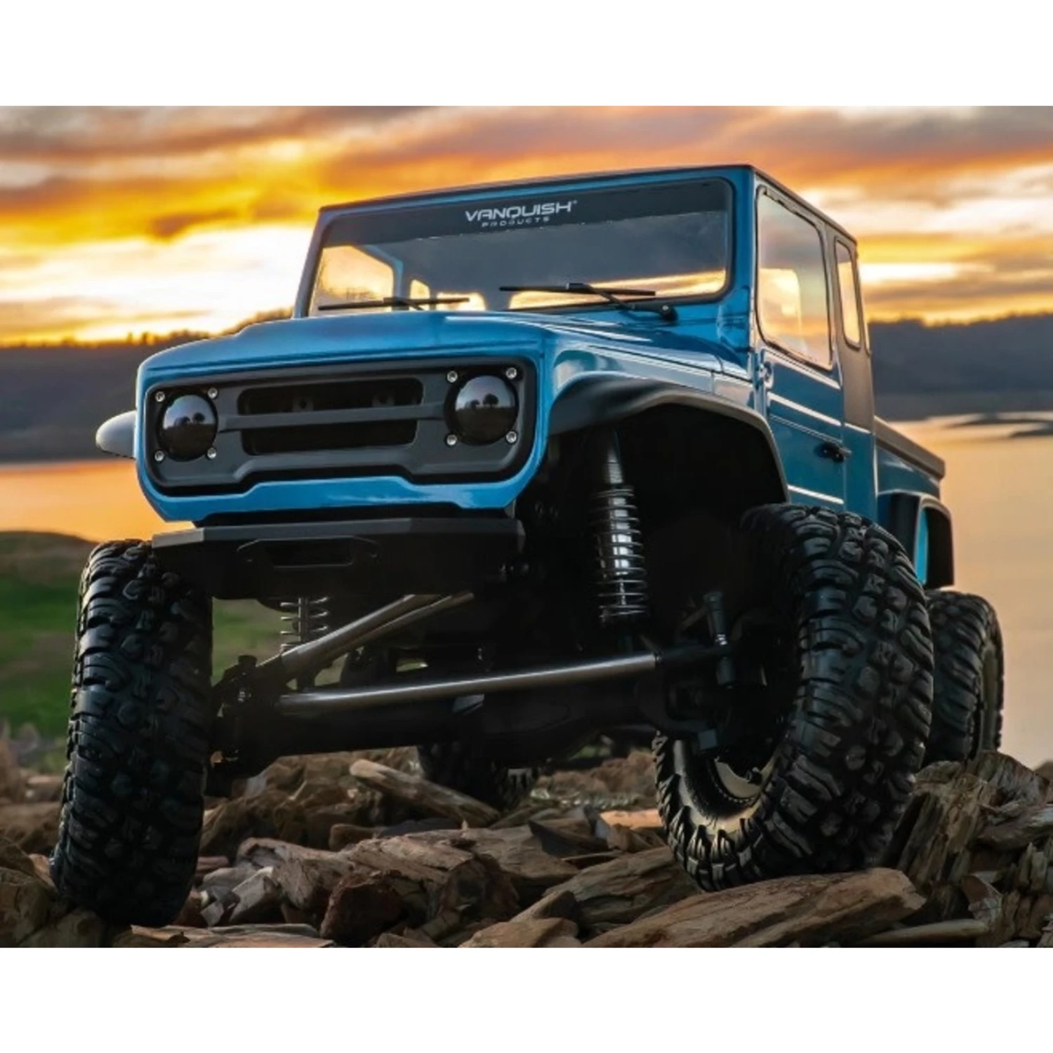 Vanquish Products VS4-10 Phoenix Straight Axle Rock Crawler Kit #VPS09008 1 Vanquish Products VS4-10 Phoenix Straight Axle Rock Crawler Kit #VPS09008